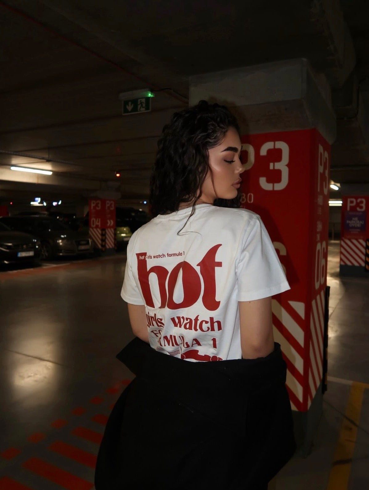 Hot Girls Watch F1